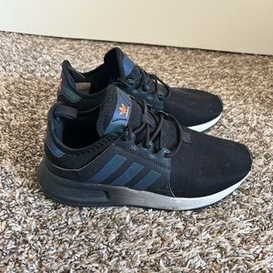 Adidas Shoe Women 5 1/2